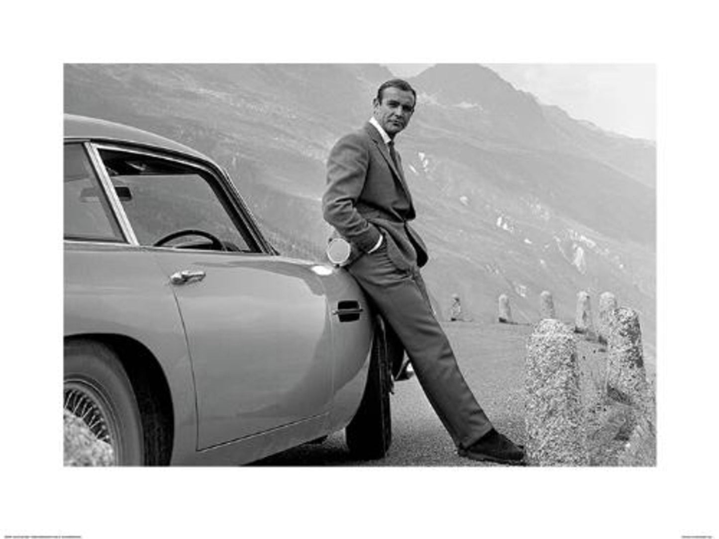 Kunstdruck James Bond - Aston Martin 80x60cm